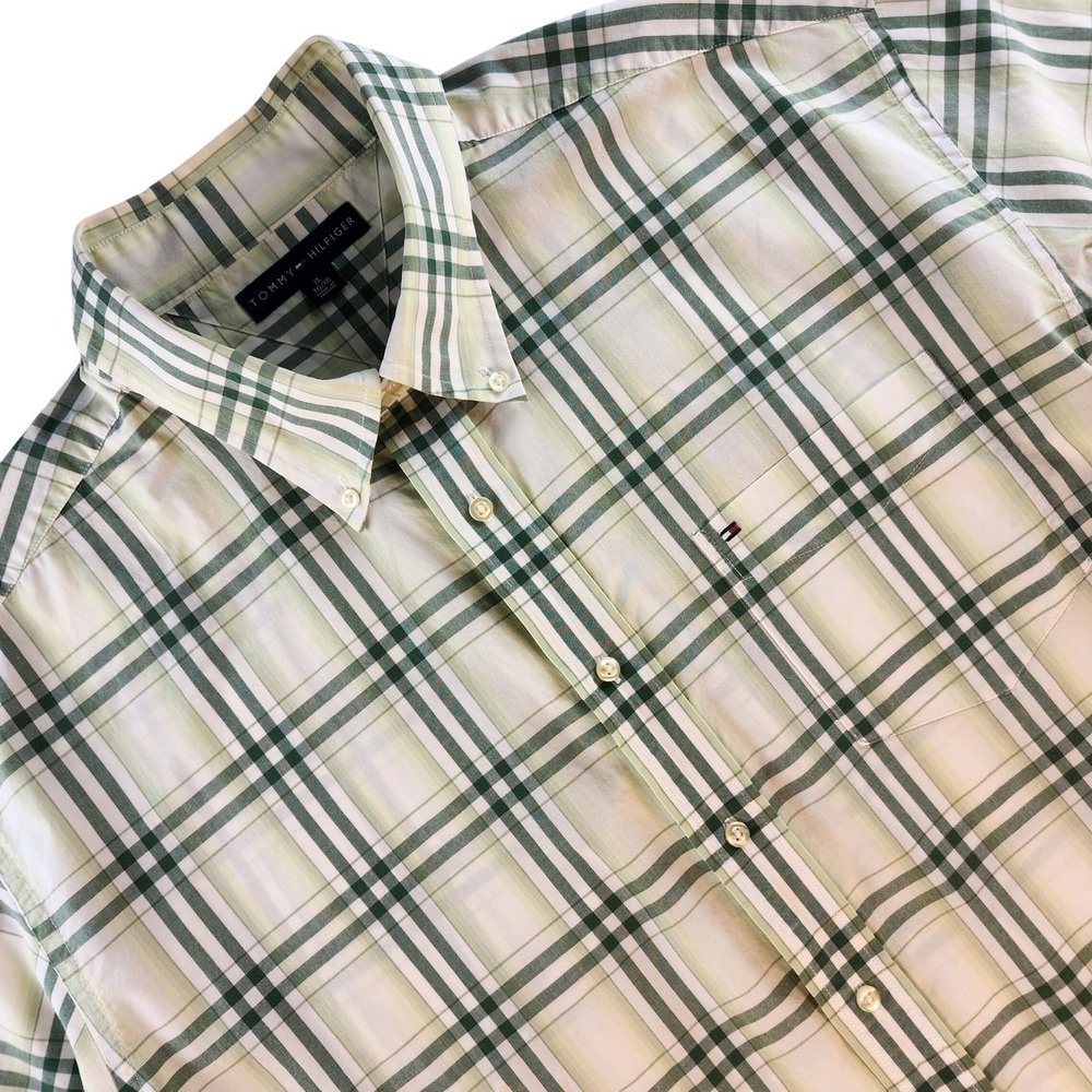 Tommy Hilfiger Button Down Men XL Green Plaid Short Sleeve Cotton Relaxed Fit